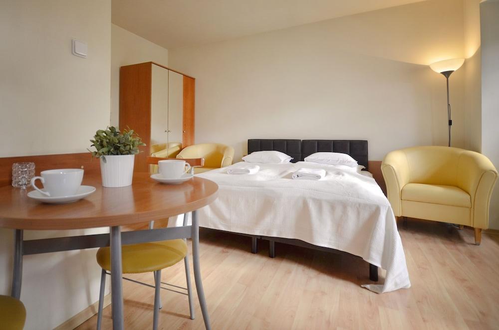 Dom & House - Apartamenty Zacisze Sopot Bagian luar foto